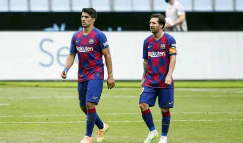 لويس سواريز وميسي