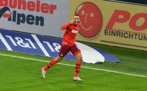 السخيري عن جدارة يستحق التواجد في التشكيلة المثالية