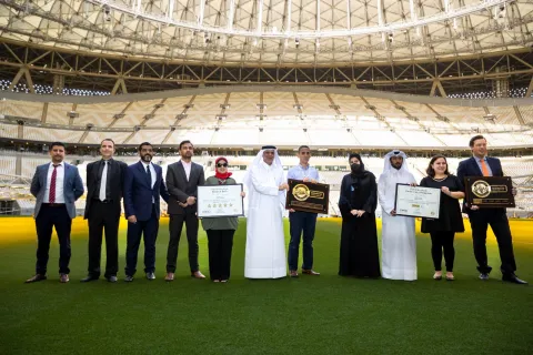 استاد لوسيل winwin وين وين