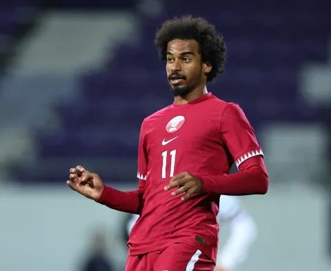 أكرم عفيف نجم المنتخب القطري يتوقع مشاركة إيجابية في المونديال (Getty) ون ون winwin