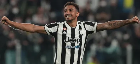 دانيلو لويز Danilo Luiz وين وين winwin يوفنتوس