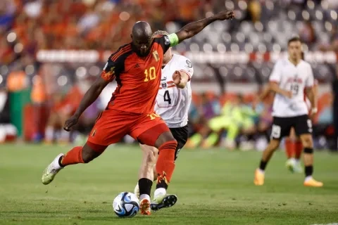 روميلو لوكاكو أنقذ بلجيكا من الخسارة بتسجله هدف التعادل