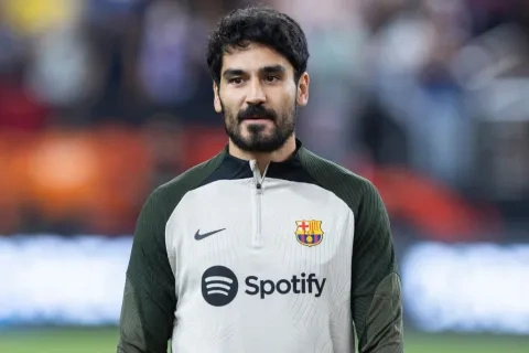 الألماني إيلكاي غوندوغان المنضم حديثًا إلى صفوف نادي برشلونة (Getty) ون ون winwin