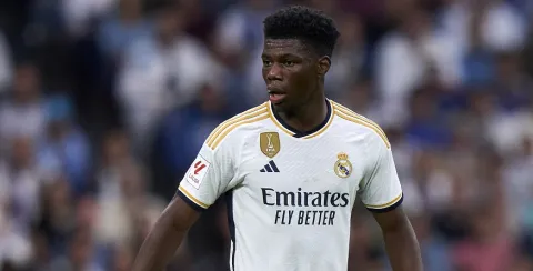 الدولي الفرنسي أوريلين تشواميني لاعب وسط فريق ريال مدريد ون ون winwin غيتي Getty