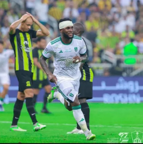 الأهلي فرانك كيسيه الدوري السعودي روشن (Twitter/ ALAHLI_FC) ون ون winwin