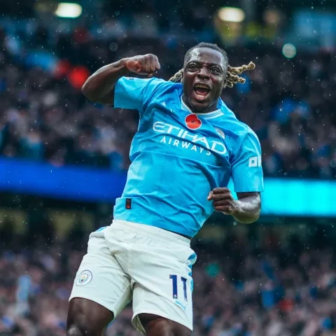 جيرمي دوكو من مباراة فريقه مانشستر سيتي وبورنموث - الجولة الـ11 من الدوري الإنجليزي 2023-2024 (X: @ManCity)