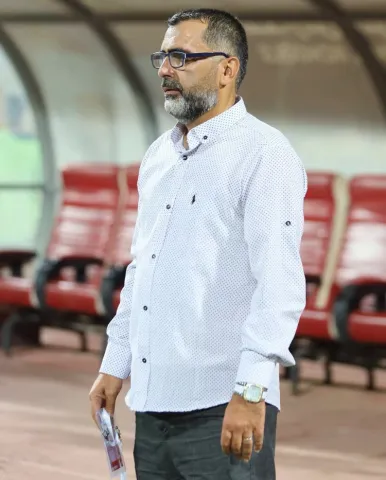 المدرب الأردني إسلام جلال  وين وين winwin