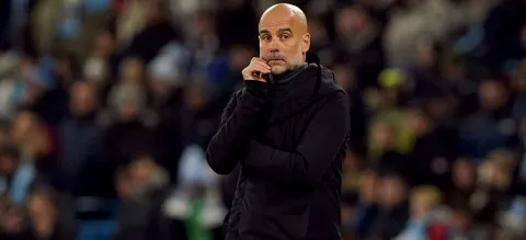 بعد تراجع مانشستر سيتي في ترتيب الدوري الإنجليزي 2023/2024، غوارديولا يتعهد بإيجاد حل عقب الخسارة من أستون فيلا winwin ون ون twitter/MirrorFootball