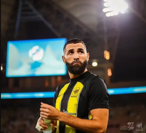 الاتحاد كريم بنزيما الدوري السعودي روشن (Twitter/ Al Ittihad) ون ون winwin