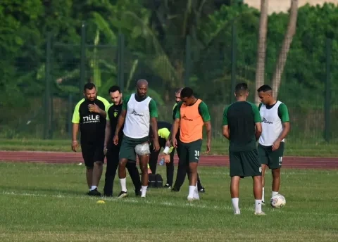 إصابة شيكابالا في مران الزمالك