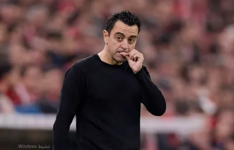 تشافي يفكر بالعودة للتدريب ومنافسة برشلونة