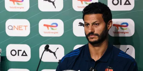 محمد الشناوي حارس مرمى النادي الأهلي في المؤتمر الصحفي قبل السوبر الأفريقي ضد الزمالك