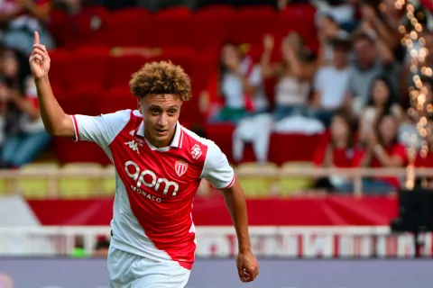 المغربي إلياس بن صغير على رادار برشلونة.. هل تتم الصفقة؟