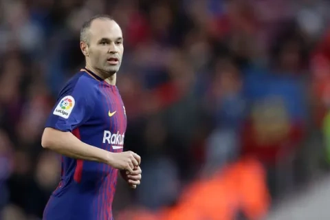 اعتزال أندريس إنييستا