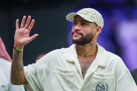 البرازيلي نيمار جونيور نجم الهلال السعودي