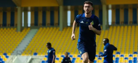 إيمريك لابورت يقترب من المشاركة في مباراة النصر ضد ضمك في الدوري السعودي 2024/2025