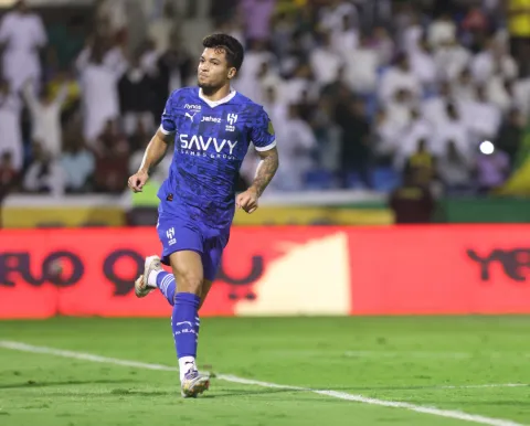 البرازيلي ماركوس ليوناردو مهاجم نادي الهلال السعودي