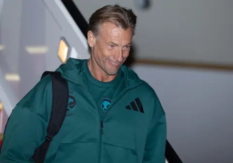 الفرنسي هيرفي رينارد مدرب المنتخب السعودي