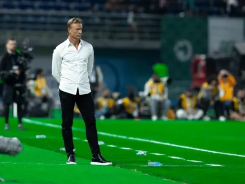 الفرنسي هيرفي رينارد مدرب المنتخب السعودي