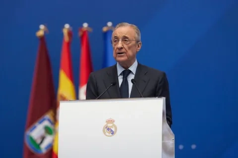 فلورينتينو بيريز رئيس نادي ريال مدريد