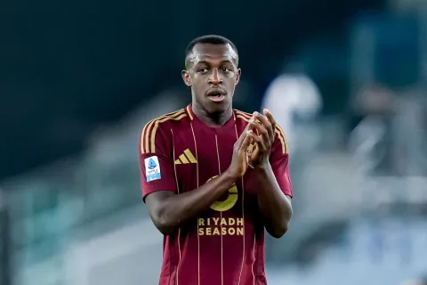 سعود عبدالحميد لاعب روما الإيطالي