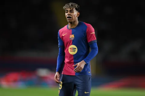 برشلونة يحرم لامين يامال من تحقيق أحلامه الكبرى