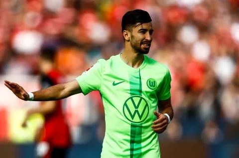 محمد عمورة لاعب فولفسبورغ