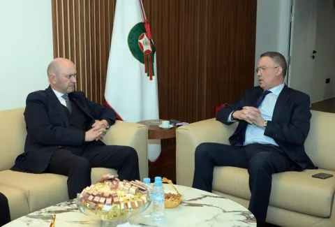 من لقاء فوزي لقجع ورئيس الاتحاد الإسباني لكرة القدم