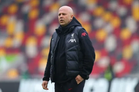 أرني سلوت مدرب ليفربول