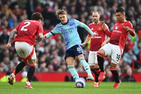 مانشستر يونايتد ضد أرسنال