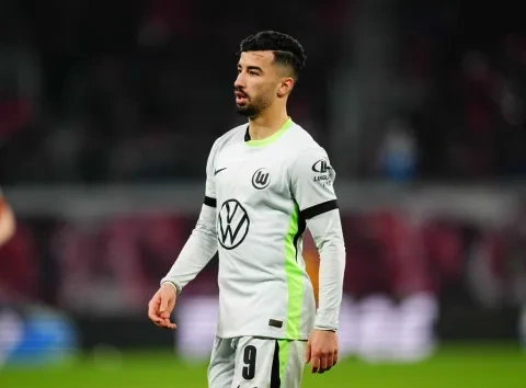 عمورة لاعب فولفسبورغ