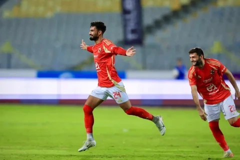أحمد رضا يحتفل بهدفه في شباك الإسماعيلي في الدوري المصري (facebook/alahly)