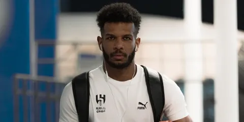 علي البليهي مدافع الهلال السعودي&nbsp;(facebook/AlhilalFC)