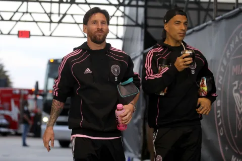 ميسي وسواريز في إنتر ميامي