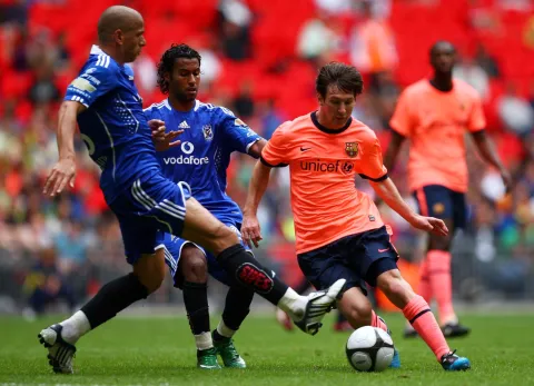 ليونيل ميسي من مواجهة الأهلي 2009