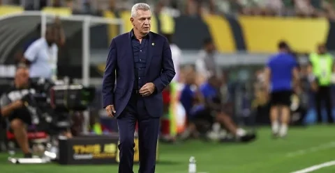خافيير أغيري المدير الفني لمنتخب المكسيك