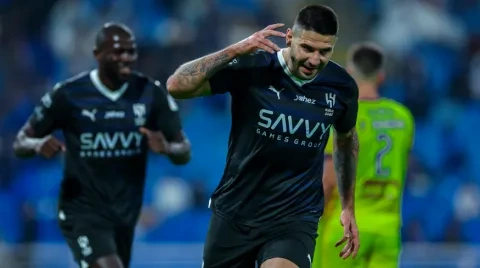 مانشستر يونايتد، توتنهام، نيوكاسل يتنافسون على ضم ألكسندر ميتروفيتش من الهلال