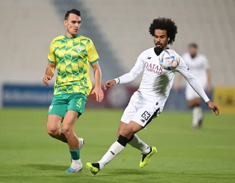 أكرم عفيف نجم السد والمنتخب القطري