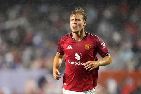 راسموس هويلوند مهاجم مانشستر يونايتد