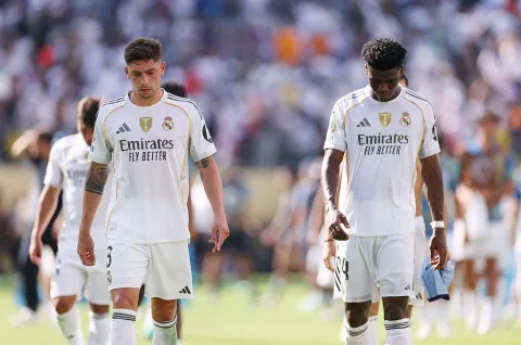 فريق ريال مدريد بعد الخسارة أمام باريس سان جيرمان