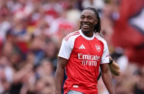 إيزي لاعب أرسنال الجديد