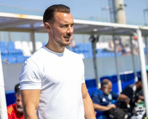 الألماني ماتياس يايسله مدرب النادي الأهلي السعودي