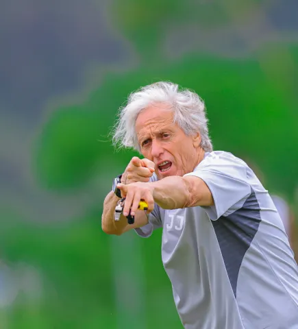 البرتغالي جورجي جيسوس مدرب نادي النصر السعودي