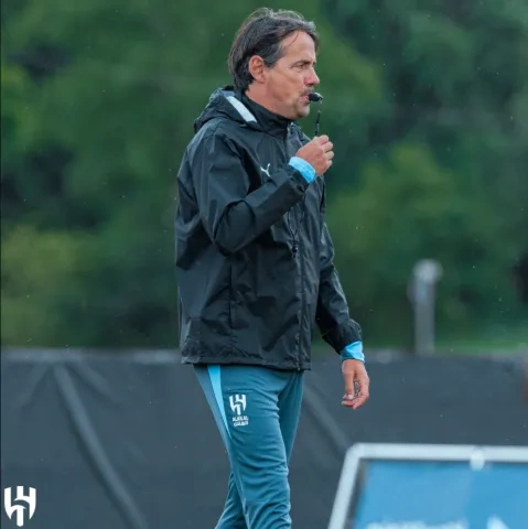 الإيطالي سيموني إنزاغي مدرب نادي الهلال السعودي