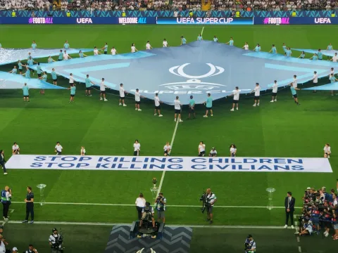 رسالة الاتحاد الأوروبي قبل مباراة السوبر الأوروبي (Getty)