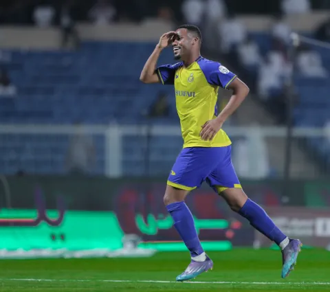 أيمن يحيى لاعب النصر السعودي